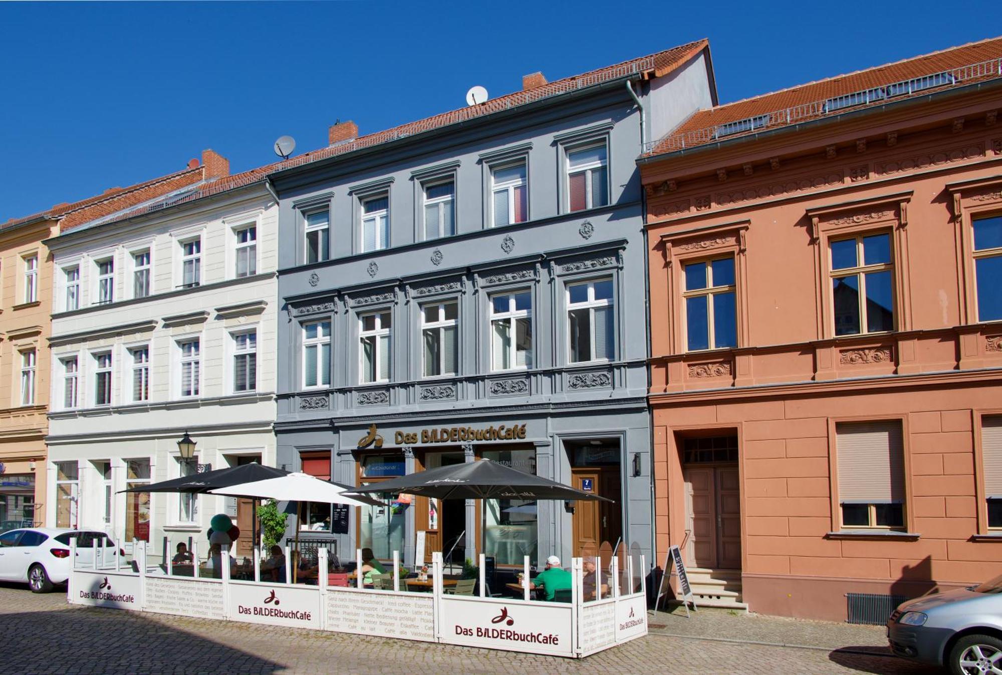 Das Bilderbuchcafe - Pension Markt 7 Хавелберг Екстериор снимка